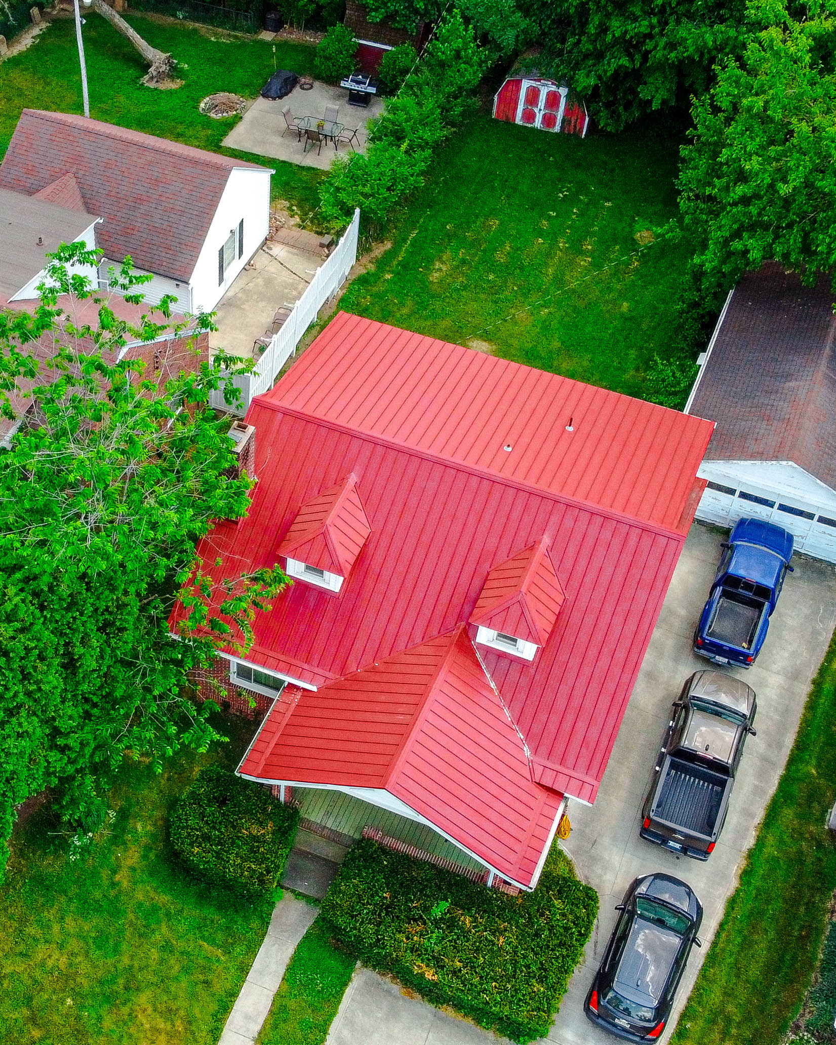 Red roof Drone